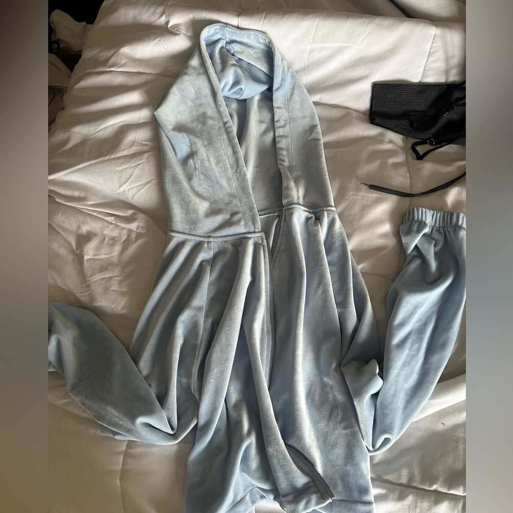 Velvet zip up